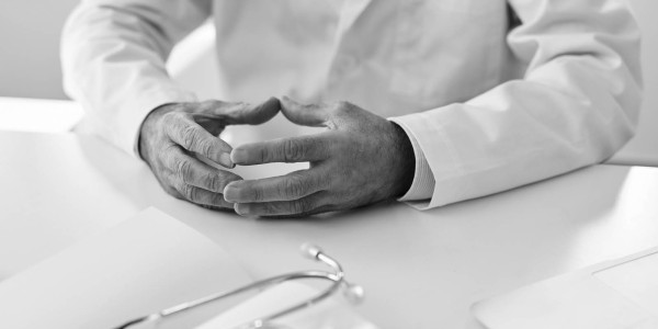 Derecho Civil / Abogados Civilistas en Badalona · Reclamaciones por Daños Causados por Tratamientos Médicos Inadecuados o Errores Médicos