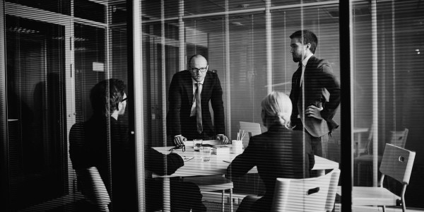 Derecho Mercantil / Abogados Mercantilistas en Badalona · Asesoramiento Constitución de Empresas / Sociedades Mercantiles